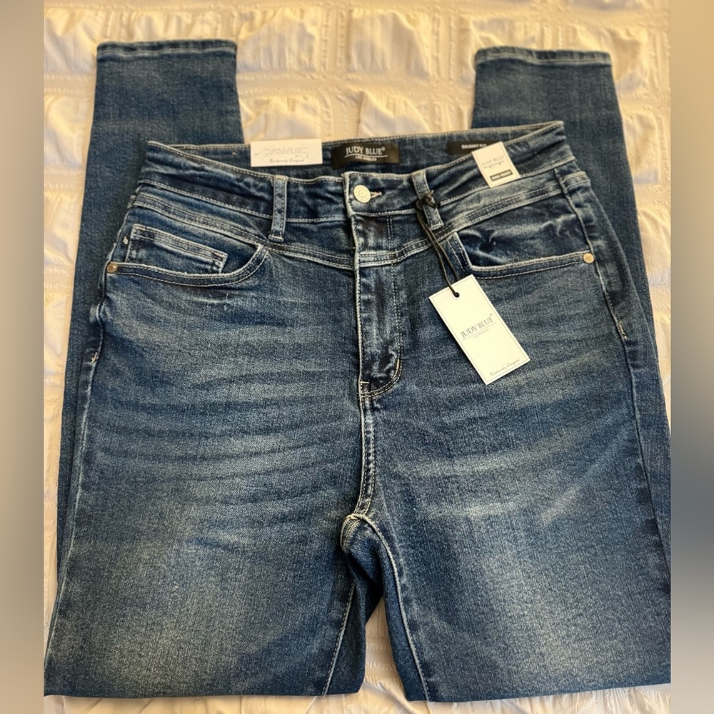 🖤 NWT Judy Blue Skinny Jeans Size 11/30 🖤